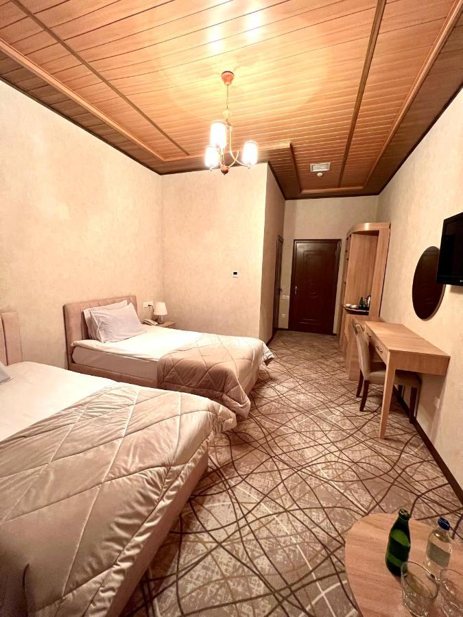 Cinema Boutique Hotel Ganja Exterior foto